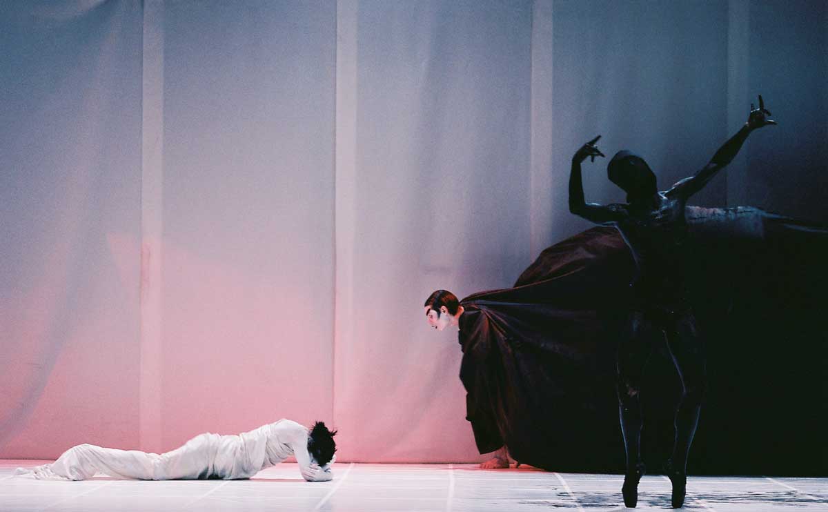 2.atitlon photo christosandrianopoulos webjpg