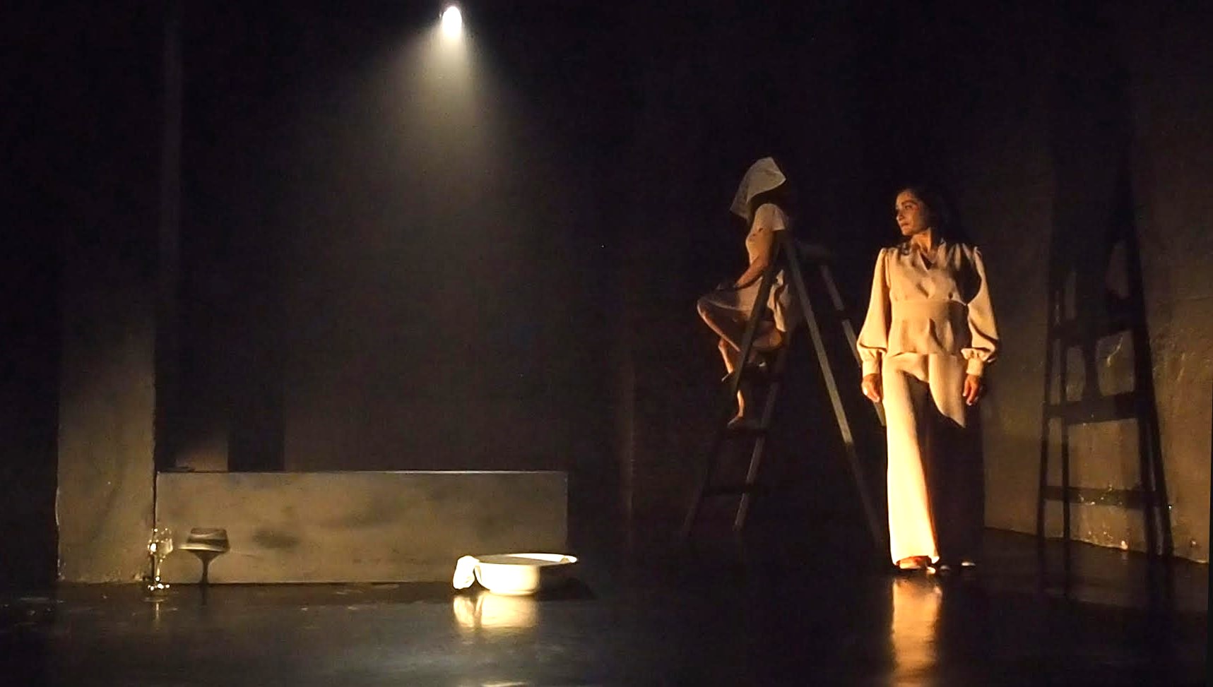 4 ΜΙΡΑΝΤΑ ΑΝΤΡΙΑ