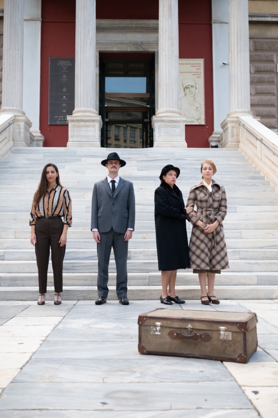 8d49e1f42a25f39552b52fa6de90477e XL