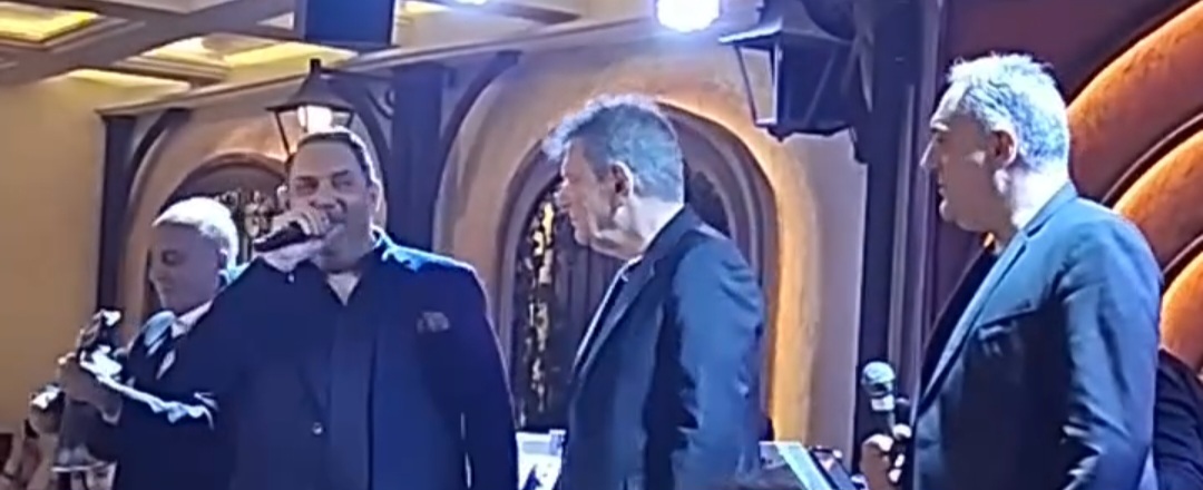 IMG 4466689d17092945b115db8188f56480 V