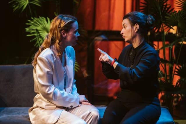 kouklospito220 640x427