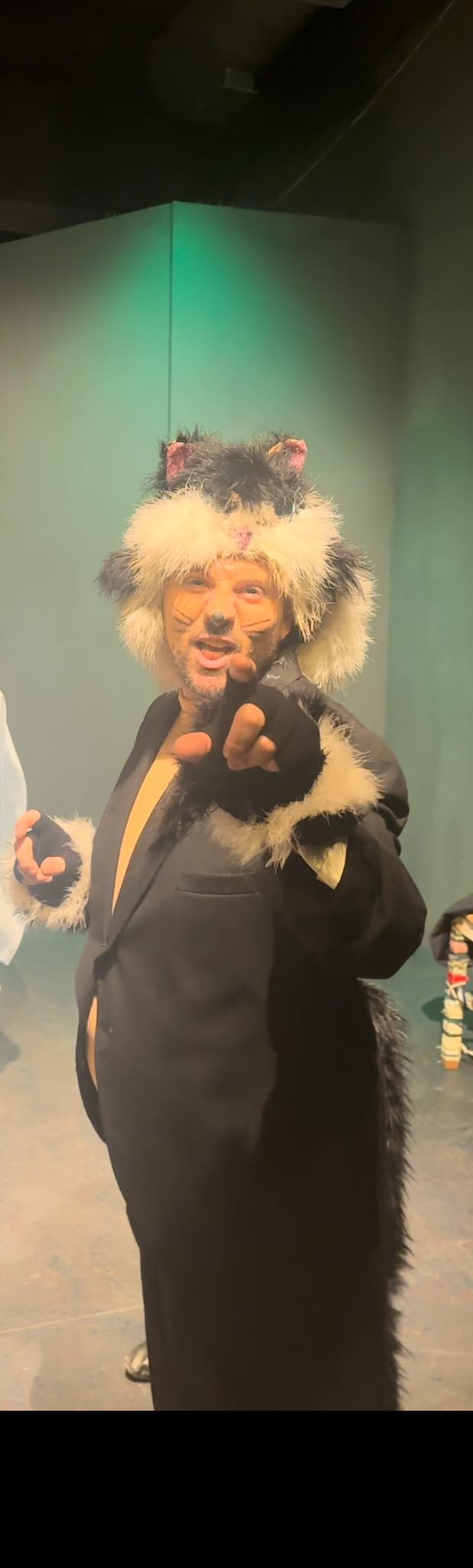 received 946355910174742