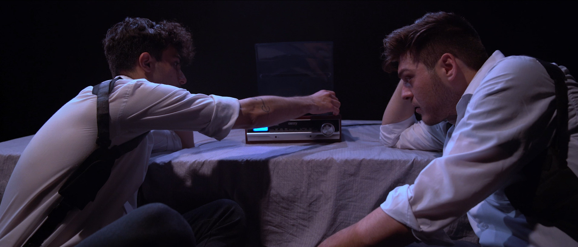 Η ΠΑΡΑΓΓΕΛΙΑ 9