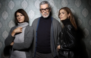 H &Rho;&Alpha;&Beta;&Delta;&Omicron;&Sigma; || &Eta; &sigma;&upsilon;&nu;&tau;&alpha;&rho;&alpha;&kappa;&tau;&iota;&kappa;ή &pi;&alpha;&rho;ά&sigma;&tau;&alpha;&sigma;&eta; &pi;&omicron;&upsilon; &kappa;&alpha;&theta;ή&lambda;&omega;&sigma;&epsilon; &kappa;&omicron;&iota;&nu;ό &kappa;&alpha;&iota; &kappa;&rho;&iota;&tau;&iota;&kappa;&omicron;ύ&sigmaf; &epsilon;&pi;&iota;&sigma;&tau;&rho;έ&phi;&epsilon;&iota; &mu;&epsilon; &nu;έ&alpha; &delta;&iota;&alpha;&nu;&omicron;&mu;ή &sigma;&tau;&omicron; &Theta;έ&alpha;&tau;&rho;&omicron; &tau;&eta;&sigmaf; &Omicron;&delta;&omicron;ύ &Kappa;&upsilon;&kappa;&lambda;ά&delta;&omega;&nu;