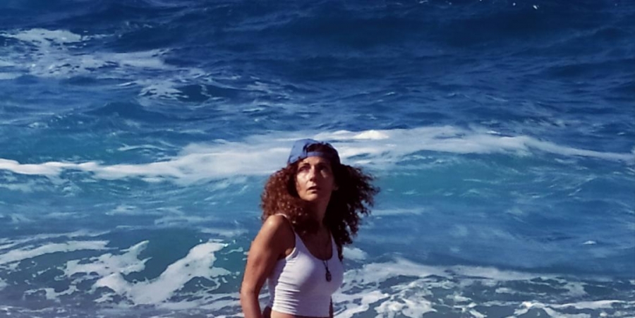 &Sigma;&upsilon;&nu;έ&nu;&tau;&epsilon;&upsilon;&xi;&eta; &tau;&eta;&sigmaf; &Nu;&alpha;&tau;ά&sigma;&alpha;&sigmaf; &Rho;&epsilon;&nu;&tau;ή&phi;, &sigma;&tau;&omicron; &theta;&epsilon;&alpha;&tau;&rho;&omicron;.gr &mu;&epsilon; &alpha;&phi;&omicron;&rho;&mu;ή &tau;&eta;&nu; &kappa;&upsilon;&kappa;&lambda;&omicron;&phi;&omicron;&rho;ί&alpha; &tau;&omicron;&upsilon; &nu;έ&omicron;&upsilon; &tau;&omicron;&upsilon; &beta;&iota;&beta;&lambda;ί&omicron;&upsilon; &laquo;&Alpha;&nu;&theta;&rho;&omega;&pi;&omicron;&iota;&nu;έ&sigmaf;&raquo; &alpha;&pi;ό &tau;&iota;&sigmaf; &epsilon;&kappa;&delta;ό&sigma;&epsilon;&iota;&sigmaf; &Phi;ί&lambda;&nu;&tau;&iota;&sigma;&iota;