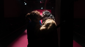 &Epsilon;ί&delta;&alpha;&mu;&epsilon; &tau;&eta;&nu; &pi;&alpha;&rho;ά&sigma;&tau;&alpha;&sigma;&eta; &ldquo;&Alpha;&gamma;ά&pi;&eta;&sigma;&epsilon; &mu;&epsilon;&rdquo; &sigma;&tau;&omicron; Bios (Main)