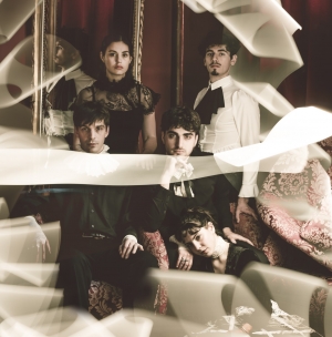 &Eta; &Chi;&rho;&omicron;&nu;&iota;ά &Chi;&omega;&rho;ί&sigmaf; &Kappa;&alpha;&lambda;&omicron;&kappa;&alpha;ί&rho;&iota; &sigma;&tau;&omicron; &Phi;&omicron;&upsilon;&alpha;&gamma;&iota;έ &tau;&omicron;&upsilon; &Theta;&epsilon;ά&tau;&rho;&omicron;&upsilon; &Omicron;&lambda;ύ&mu;&pi;&iota;&alpha;