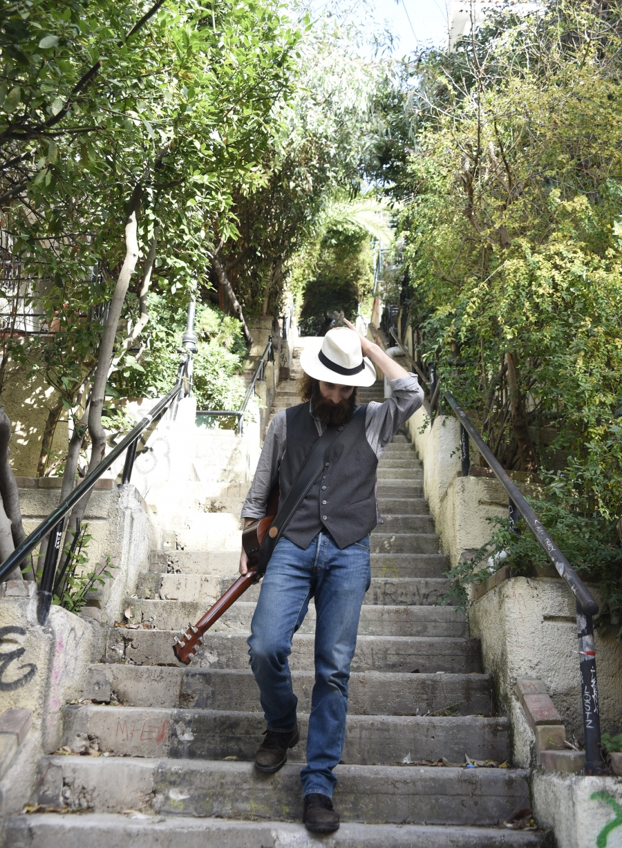 &laquo;&Nu;&iota;&kappa;ό&lambda;&alpha;&sigmaf; Ά&sigma;&iota;&mu;&omicron;&sigmaf;: &Epsilon;&gamma;ώ &mu;&epsilon; &tau;&iota;&sigmaf; &iota;&delta;έ&epsilon;&sigmaf; &mu;&omicron;&upsilon;...&raquo;