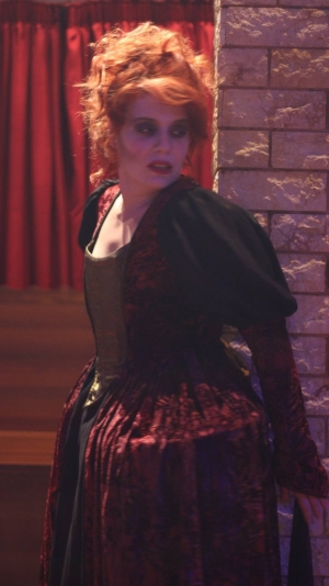 "OI &Tau;&Rho;&Epsilon;&Lambda;&Omicron;&Iota; &Tau;&Eta;&Sigma; &Beta;&Alpha;&Lambda;&Epsilon;&Nu;&Theta;&Iota;&Alpha;" &Alpha;&Pi;&Omicron; 24 &Mu;&Alpha;&Iota;&Omicron;&Upsilon; &Sigma;&Tau;&Omicron; &Theta;&Epsilon;&Alpha;&Tau;&Rho;&Omicron; &Alpha;&Theta;&Eta;&Nu;&Alpha;Ϊ&Kappa;&Eta; &Sigma;&Kappa;&Eta;&Nu;&Eta; &Gamma;&Iota;&Alpha; 9 &Mu;&Omicron;&Nu;&Omicron; &Pi;&Alpha;&Rho;&Alpha;&Sigma;&Tau;&Alpha;&Sigma;&Epsilon;&Iota;&Sigma;