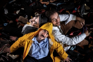 &Epsilon;ί&delta;&alpha;&mu;&epsilon; &tau;&eta;&nu; &laquo;&Pi;&alpha;&nu;&omicron;ύ&kappa;&lambda;&alpha;&raquo; &sigma;&tau;&omicron; &Theta;έ&alpha;&tau;&rho;&omicron; 104