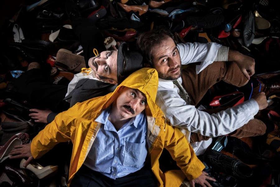 &Epsilon;ί&delta;&alpha;&mu;&epsilon; &tau;&eta;&nu; &laquo;&Pi;&alpha;&nu;&omicron;ύ&kappa;&lambda;&alpha;&raquo; &sigma;&tau;&omicron; &Theta;έ&alpha;&tau;&rho;&omicron; 104