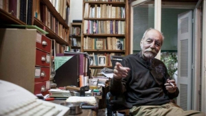 &Pi;&epsilon;&rho;&iota;&kappa;&lambda;ή&sigmaf; &Kappa;&omicron;&rho;&omicron;&beta;έ&sigma;&eta;&sigmaf;:  Έ&nu;&alpha;&sigmaf; &theta;&epsilon;ό&sigmaf; &sigma;&epsilon; &sigma;&upsilon;&nu;&epsilon;&chi;ή &kappa;ί&nu;&eta;&sigma;&eta;