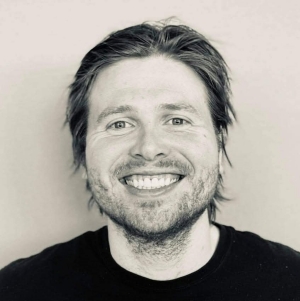 -&Delta;&Epsilon;&Lambda;&Tau;&Iota;&Omicron; &Tau;&Upsilon;&Pi;&Omicron;&Upsilon;-  GREIPJOKES COMEDY GREIPUR HJALTASON LIVE IN ATHENS!  &Tau;&epsilon;&tau;ά&rho;&tau;&eta; 15 &Omicron;&kappa;&tau;&omega;&beta;&rho;ί&omicron;&upsilon; &sigma;&tau;&omicron;  ARCH CLUB