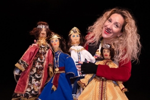 &Theta;έ&alpha;&tau;&rho;&omicron; &gamma;&iota;&alpha; &pi;&alpha;&iota;&delta;&iota;ά | &laquo;&Gamma;&omicron;&upsilon;&delta;ή&sigmaf; &omicron; &Gamma;&omicron;&upsilon;&delta;&omicron;&chi;έ&rho;&eta;&sigmaf;&raquo; &kappa;ά&theta;&epsilon; &Kappa;&upsilon;&rho;&iota;&alpha;&kappa;ή &sigma;&tau;&omicron; &Theta;έ&alpha;&tau;&rho;&omicron; &tau;&eta;&sigmaf; &Eta;&mu;έ&rho;&alpha;&sigmaf;