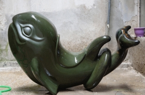 Έ&kappa;&theta;&epsilon;&sigma;&eta; &laquo;&Gamma;&iota;ώ&rho;&gamma;&omicron;&sigmaf; &Gamma;&epsilon;&rho;&omicron;&nu;&tau;ί&delta;&eta;&sigmaf;. A flock of fakes: &omicron;&rho;&iota;&sigma;&mu;&omicron;ί &tau;&omicron;&upsilon; &mu;&eta; &phi;&upsilon;&sigma;&iota;&kappa;&omicron;ύ&raquo;