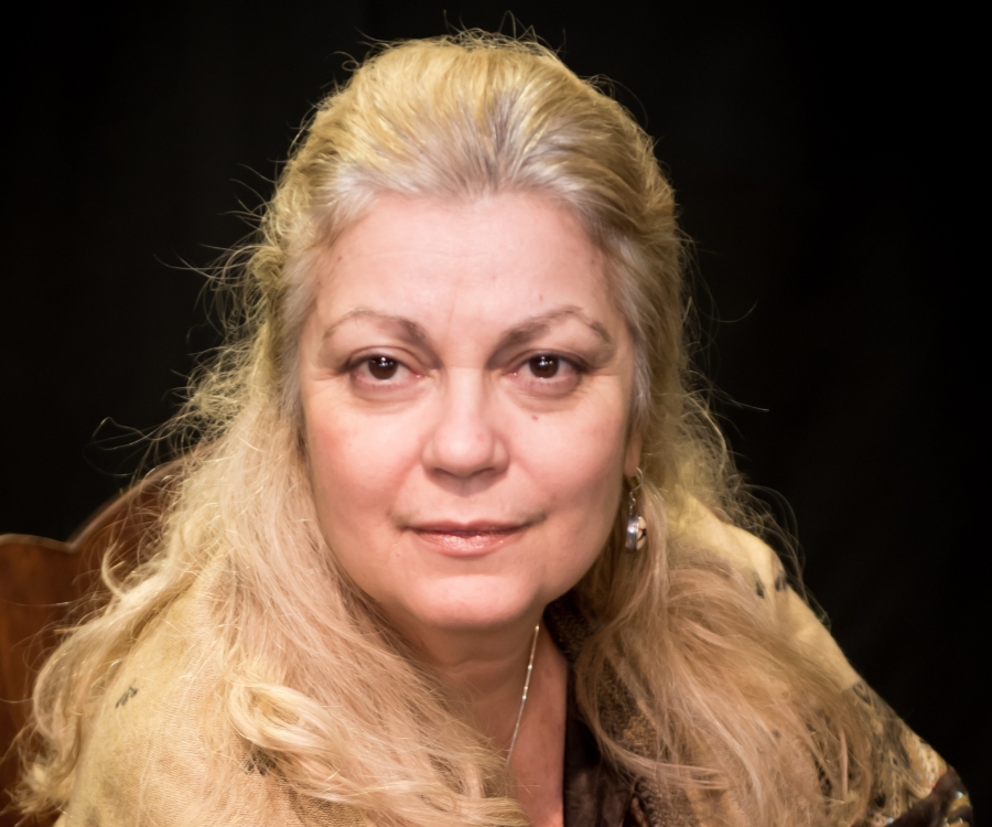 &Sigma;&upsilon;&nu;έ&nu;&tau;&epsilon;&upsilon;&xi;&eta; &tau;&eta;&sigmaf; &Chi;&rho;&upsilon;&sigma;ά&nu;&theta;&eta;&sigmaf; &Kappa;&omicron;&rho;&nu;&eta;&lambda;ί&omicron;&upsilon; &mu;&epsilon; &alpha;&phi;&omicron;&rho;&mu;ή &tau;&eta;&nu; &pi;&alpha;&rho;ά&sigma;&tau;&alpha;&sigma;&eta; &lsquo;&rsquo;&Phi;ά&omicron;&upsilon;&sigma;&tau;&lsquo;&rsquo; &sigma;&tau;&omicron; &Pi;&omicron;&lambda;&upsilon;&chi;ώ&rho;&omicron; &Pi;&omicron;&lambda;&iota;&tau;&iota;&sigma;&mu;&omicron;ύ &Delta;&iota;έ&lambda;&epsilon;&upsilon;&sigma;&iota;&sigmaf;.