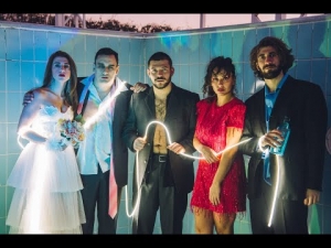 &Omicron;&Iota; &Mu;&Epsilon;&Theta;&Upsilon;&Sigma;&Mu;&Epsilon;&Nu;&Omicron;&Iota;&raquo;  &tau;&omicron;&upsilon; Ivan Vyrypaev  &sigma;&tau;&omicron; &Theta;έ&alpha;&tau;&rho;&omicron; OLVIO  &Mu;ό&nu;&omicron; &gamma;&iota;&alpha; 8 &pi;&alpha;&rho;&alpha;&sigma;&tau;ά&sigma;&epsilon;&iota;&sigmaf;  &Pi;&rho;&epsilon;&mu;&iota;έ&rho;&alpha; 6 &Omicron;&kappa;&tau;&omega;&beta;&rho;ί&omicron;&upsilon;  &Delta;&epsilon;&upsilon;&tau;έ&rho;&alpha; &kappa;&alpha;&iota; &Tau;&rho;ί&tau;&eta; &sigma;&tau;&iota;&sigmaf; 21:00  &Pi;&rho;&omicron;&sigma;&phi;&omicron;&rho;ά &pi;&rho;&omicron;&pi;ώ&lambda;&eta;&sigma;&eta;&sigmaf; &mu;έ&chi;&rho;&iota; 6/9 (10 &epsilon;&upsilon;&rho;ώ)