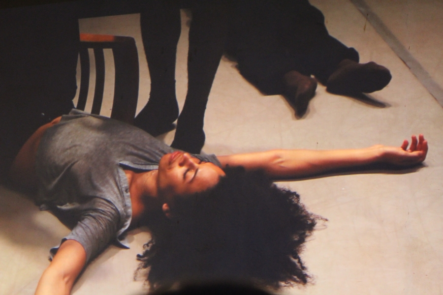 &Alpha;&nu;&tau;&alpha;&pi;ό&kappa;&rho;&iota;&sigma;&eta;: Michael Hardt &sigma;&tau;&eta;&nu; &Alpha;&theta;ή&nu;&alpha; &mdash; &Pi;ό&lambda;&epsilon;&mu;&omicron;&sigmaf;, &Mu;&epsilon;&tau;&alpha;&nu;ά&sigma;&tau;&epsilon;&upsilon;&sigma;&eta; &kappa;&alpha;&iota; &Pi;&omicron;&lambda;&iota;&tau;&iota;&kappa;ή &tau;&eta;&sigmaf; &Alpha;&gamma;ά&pi;&eta;&sigmaf;