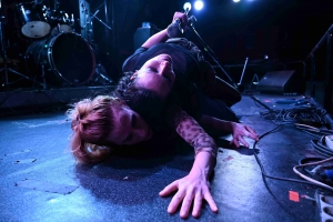 TANKO DOWN - Έ&nu;&alpha; &chi;&omicron;&rho;&omicron;&gamma;&rho;&alpha;&phi;&iota;&kappa;ό &tau;&omicron;&pi;ί&omicron; &kappa;ά&tau;&omega; &alpha;&pi;ό &tau;&eta; &gamma;&eta; - &sigma;&tau;&omicron; &Alpha;&Nu; CLUB