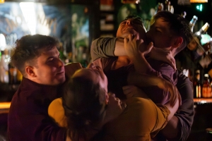 &Epsilon;&rho;&rho;ί&kappa;&omicron;&sigmaf; &sigma;&tau;&omicron;&nu; &kappa;ύ&beta;&omicron; &Mu;&iota;&alpha; &kappa;&omega;&mu;&omega;&tau;&rho;&alpha;&gamma;&omega;&delta;ί&alpha; &sigma;&epsilon; &delta;&upsilon;&omicron; &mu;έ&rho;&eta;, &beta;&alpha;&sigma;&iota;&sigma;&mu;έ&nu;&eta; &sigma;&tau;&alpha; έ&rho;&gamma;&alpha; &tau;&omicron;&upsilon; &Sigma;&alpha;ί&xi;&pi;&eta;&rho; &Epsilon;&rho;&rho;ί&kappa;&omicron;&sigmaf; IV A&rsquo; &amp; B&rsquo; &mu;έ&rho;&omicron;&sigmaf;.