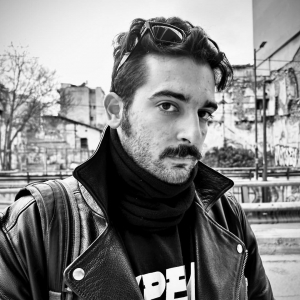 &Sigma;&upsilon;&nu;έ&nu;&tau;&epsilon;&upsilon;&xi;&eta; &tau;&omicron;&upsilon; &Gamma;&iota;ά&nu;&nu;&eta; &Alpha;&pi;&omicron;&sigma;&kappa;ί&tau;&eta;, &sigma;&tau;&omicron; &theta;&epsilon;&alpha;&tau;&rho;&omicron; gr.