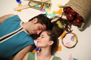 &Omicron; &Epsilon;&Rho;&Omega;&Tau;&Omicron;&Kappa;&Rho;&Iota;&Tau;&Omicron;&Sigma; &tau;&omicron;&upsilon; &Beta;&iota;&tau;&sigma;έ&nu;&tau;&zeta;&omicron;&upsilon; &Kappa;&omicron;&rho;&nu;ά&rho;&omicron;&upsilon; &epsilon;&pi;&iota;&sigma;&tau;&rho;έ&phi;&epsilon;&iota; &sigma;&tau;&omicron; &Theta;έ&alpha;&tau;&rho;&omicron; &Tau;&zeta;έ&nu;&eta; &Kappa;&alpha;&rho;έ&zeta;&eta;