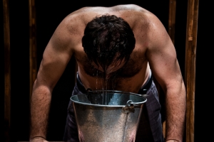 "&Tau;&Omicron; &Eta;&Mu;&Epsilon;&Rho;&Omicron;&Lambda;&Omicron;&Gamma;&Iota;&Omicron; &Epsilon;&Nu;&Omicron;&Sigma; &Tau;&Rho;&Epsilon;&Lambda;&Omicron;&Upsilon;" &tau;&omicron;&upsilon; &Nu;&Iota;&Kappa;&Omicron;&Lambda;&Alpha;Ϊ &Gamma;&Kappa;&Omicron;&Gamma;&Kappa;&Omicron;&Lambda; &epsilon;&pi;&iota;&sigma;&tau;&rho;έ&phi;&epsilon;&iota; &sigma;&tau;&omicron; &Theta;έ&alpha;&tau;&rho;&omicron; &Epsilon;&nu; &Alpha;&theta;ή&nu;&alpha;&iota;&sigmaf;