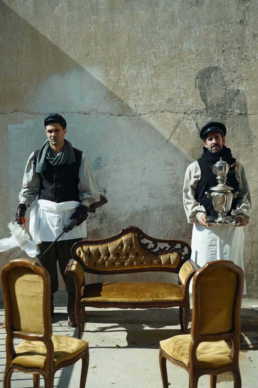 The Prodigy Theatre Company &amp; Naif &Omicron;&iota; &Upsilon;&pi;&eta;&rho;έ&tau;&epsilon;&sigmaf;