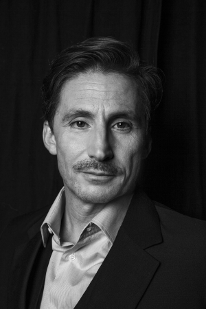 &Sigma;&chi;&omicron;&lambda;ή &Pi;&upsilon;&rho;&omicron;&delta;ό&tau;&eta;&sigma;&eta;&sigmaf; &Theta;&epsilon;&alpha;&tau;&rho;&iota;&kappa;ή&sigmaf; &Gamma;&rho;&alpha;&phi;ή&sigmaf; - &Theta;έ&alpha;&tau;&rho;&omicron; &Pi;&omicron;&rho;&epsilon;ί&alpha;