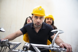 "&Pi;&Rho;&Omicron;&Lambda;&Alpha;&Beta;&Alpha;&Iota;&Nu;&Omicron;&Upsilon;&Mu;&Epsilon;;"  &Tau;&omicron;&upsilon; &Beta;&alpha;&gamma;&gamma;έ&lambda;&eta; &Sigma;&alpha;&mu;&iota;ώ&tau;&eta;