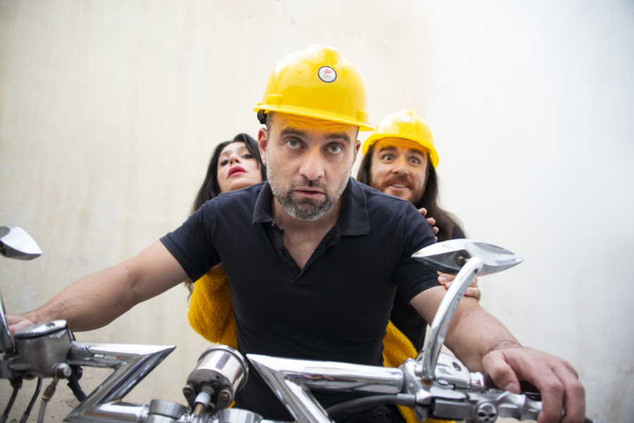 "&Pi;&Rho;&Omicron;&Lambda;&Alpha;&Beta;&Alpha;&Iota;&Nu;&Omicron;&Upsilon;&Mu;&Epsilon;;"  &Tau;&omicron;&upsilon; &Beta;&alpha;&gamma;&gamma;έ&lambda;&eta; &Sigma;&alpha;&mu;&iota;ώ&tau;&eta;