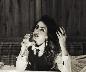 27/3 &Pi;&alpha;&gamma;&kappa;ό&sigma;&mu;&iota;&alpha; &eta;&mu;έ&rho;&alpha; &theta;&epsilon;ά&tau;&rho;&omicron;&upsilon;