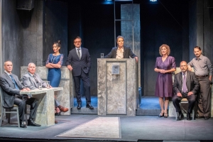 &Sigma;&upsilon;&nu;έ&nu;&tau;&epsilon;&upsilon;&xi;&eta; &tau;&omega;&nu; &eta;&theta;&omicron;&pi;&omicron;&iota;ώ&nu; &tau;&eta;&sigmaf; &pi;&alpha;&rho;ά&sigma;&tau;&alpha;&sigma;&eta;&sigmaf; "&Alpha;&theta;ώ&omicron;&sigmaf; ή έ&nu;&omicron;&chi;&omicron;&sigmaf;" (&theta;έ&alpha;&tau;&rho;&omicron; Eliart) &sigma;&tau;&omicron; &theta;&epsilon;&alpha;&tau;&rho;&omicron;.gr.