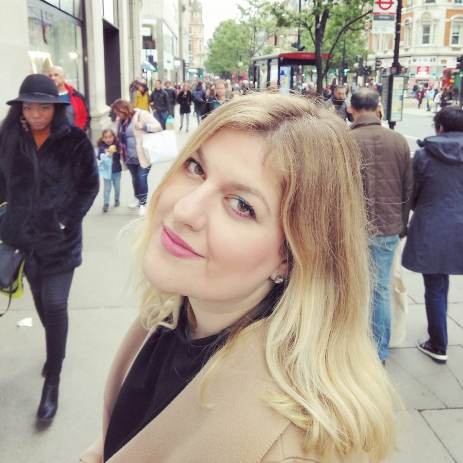 &Tau;&omicron; &nu;έ&omicron; &mu;&upsilon;&theta;&iota;&sigma;&tau;ό&rho;&eta;&mu;&alpha; &tau;&eta;&sigmaf; &Mu;&alpha;&rho;&iota;&lambda;έ&nu;&alpha;&sigmaf; &Pi;&alpha;&pi;&pi;ά έ&rho;&chi;&epsilon;&tau;&alpha;&iota; &alpha;&pi;ό &tau;&iota;&sigmaf; &Epsilon;&kappa;&delta;ό&sigma;&epsilon;&iota;&sigmaf; &Alpha;&gamma;&gamma;&epsilon;&lambda;ά&kappa;&eta;