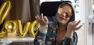 &Epsilon;ί&delta;&alpha;&mu;&epsilon; &tau;&omicron; &ldquo;Fake News&rdquo; &sigma;&tau;&omicron; &Delta;&iota;&epsilon;&theta;&nu;έ&sigmaf; &Phi;&epsilon;&sigma;&tau;&iota;&beta;ά&lambda; &Kappa;&iota;&nu;&eta;&mu;&alpha;&tau;&omicron;&gamma;&rho;ά&phi;&omicron;&upsilon; &Mu;&epsilon;&tau;&alpha;&nu;ά&sigma;&tau;&epsilon;&upsilon;&sigma;&eta;&sigmaf; &sigma;&tau;&eta;&nu; &Alpha;&theta;ή&nu;&alpha;