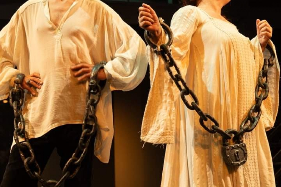 "&Omicron;&iota; &tau;&rho;&epsilon;&lambda;&omicron;ί &tau;&eta;&sigmaf; &Beta;&alpha;&lambda;έ&nu;&theta;&iota;&alpha;" &mu;έ&chi;&rho;&iota; &tau;&iota;&sigmaf; 11 &Alpha;&pi;&rho;&iota;&lambda;ί&omicron;&upsilon; &sigma;&tau;&omicron; &Theta;έ&alpha;&tau;&rho;&omicron; &Alpha;&theta;&eta;&nu;&alpha;ϊ&kappa;ή &Sigma;&kappa;&eta;&nu;ή