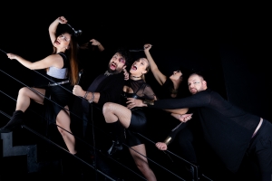 &Delta;&epsilon;&lambda;&tau;ί&omicron; &Tau;ύ&pi;&omicron;&upsilon;  &laquo;&Theta;ά&nu;&alpha;&tau;&omicron;&sigmaf; ala Gourmet &raquo; &sigma;&tau;&omicron; &Theta;έ&alpha;&tau;&rho;&omicron; &Delta;&rho;ό&mu;&omicron;&sigmaf;