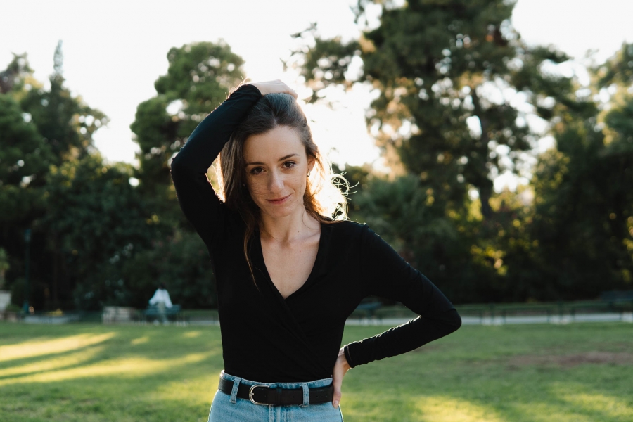 &Sigma;&upsilon;&nu;έ&nu;&tau;&epsilon;&upsilon;&xi;&eta; &tau;&eta;&sigmaf; &Kappa;&alpha;&tau;&epsilon;&rho;ί&nu;&alpha; &Pi;&alpha;&pi;&alpha;&delta;ά&kappa;&eta; &sigma;&tau;&omicron; &theta;&epsilon;&alpha;&tau;&rho;&omicron;.gr &mu;&epsilon; &alpha;&phi;&omicron;&rho;&mu;ή &tau;&eta;&nu;  &pi;&alpha;&rho;ά&sigma;&tau;&alpha;&sigma;&eta; &tau;&omicron; &laquo;&Alpha;&tau;&sigma;ά&lambda;&iota;&raquo; &tau;&eta;&sigmaf; Rona Munro &sigma;&tau;&omicron; &theta;έ&alpha;&tau;&rho;&omicron; &laquo;&Mu;&epsilon;&tau;&alpha;&xi;&omicron;&upsilon;&rho;&gamma;&epsilon;ί&omicron;&raquo;.