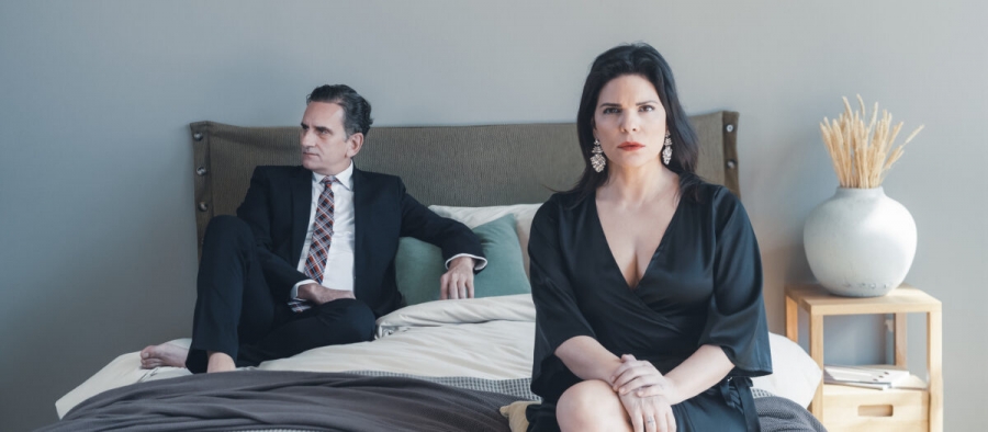 &Epsilon;ί&delta;&alpha;&mu;&epsilon; &tau;&eta;&nu; &pi;&alpha;&rho;ά&sigma;&tau;&alpha;&sigma;&eta; &Sigma;&kappa;&eta;&nu;έ&sigmaf; &alpha;&pi;ό έ&nu;&alpha; &gamma;ά&mu;&omicron;