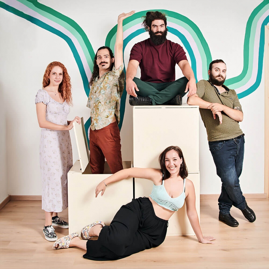 &Alpha;&nu;&alpha;&kappa;&alpha;&lambda;ύ&psi;&tau;&epsilon; &tau;&omicron; Improv! &Eta; ImproSynthesis &Alpha;&Nu;&Omicron;&Iota;&Xi;&Epsilon; &kappa;&alpha;&iota; &phi;έ&rho;&nu;&epsilon;&iota; &Omicron;&mu;&alpha;&delta;&iota;&kappa;ά &Mu;&alpha;&theta;ή&mu;&alpha;&tau;&alpha;, &Epsilon;&xi;&epsilon;&iota;&delta;&iota;&kappa;&epsilon;&upsilon;&mu;έ&nu;&alpha; Workshops &kappa;&alpha;&iota; &Epsilon;&tau;&alpha;&iota;&rho;&iota;&kappa;ά Event &gamma;&iota;&alpha; ό&lambda;&omicron;&upsilon;&sigmaf;!