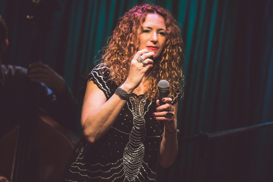 &Sigma;&upsilon;&nu;έ&nu;&tau;&epsilon;&upsilon;&xi;&eta; &tau;&eta;&sigmaf; &Mu;&iota;&rho;ά&nu;&tau;&alpha;&sigmaf; &Beta;&epsilon;&rho;&omicron;ύ&lambda;&eta;, &sigma;&tau;&omicron; &theta;&epsilon;&alpha;&tau;&rho;&omicron; gr.