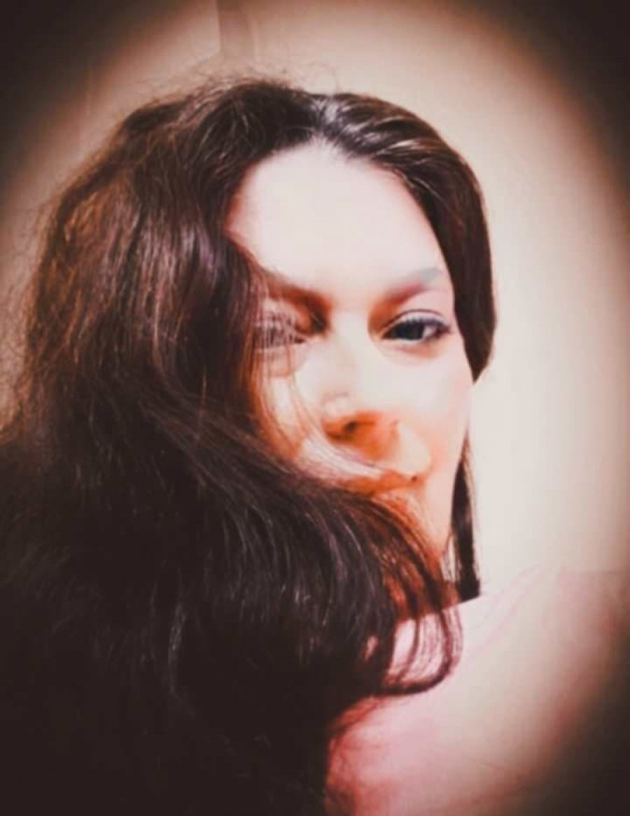 &Sigma;&upsilon;&nu;έ&nu;&tau;&epsilon;&upsilon;&xi;&eta; &tau;&eta;&sigmaf; &Zeta;&omega;ή&sigmaf; &Tau;&rho;&iota;&alpha;&nu;&tau;&alpha;&phi;&upsilon;&lambda;&lambda;ί&delta;&eta; &gamma;&iota;&alpha; &tau;&eta;&nu; &pi;&alpha;&rho;ά&sigma;&tau;&alpha;&sigma;&eta; "&Epsilon;&upsilon;&theta;&alpha;&nu;&alpha;&sigma;ί&alpha; &tau;&omicron;&upsilon; &Gamma;&iota;ά&nu;&nu;&eta; &Rho;&omega;&mu;&alpha;&nu;&omicron;ύ"  &mu;&epsilon; &tau;&eta;&nu; &theta;&epsilon;&alpha;&tau;&rho;&iota;&kappa;ή &omicron;&mu;ά&delta;&alpha; &Mu;ύ&theta;&omicron;&sigmaf;