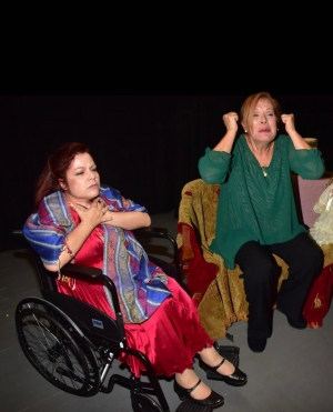 "&Tau;&omicron; &Beta;&alpha;&lambda;&sigmaf; &tau;&eta;&sigmaf; &Kappa;ό&kappa;&kappa;&iota;&nu;&eta;&sigmaf; &Beta;&rho;&omicron;&chi;ή&sigmaf;" &tau;&omicron;&upsilon; &Gamma;&iota;ώ&rho;&gamma;&omicron;&upsilon; &Alpha;. &Chi;&rho;&iota;&sigma;&tau;&omicron;&delta;&omicron;ύ&lambda;&omicron;&upsilon; &sigma;&tau;&omicron; &Theta;έ&alpha;&tau;&rho;&omicron; &Epsilon;&Kappa;&Sigma;&Tau;&Alpha;&Nu; &alpha;&pi;ό &tau;&iota;&sigmaf; 19 &Omicron;&kappa;&tau;&omega;&beta;&rho;ί&omicron;&upsilon;