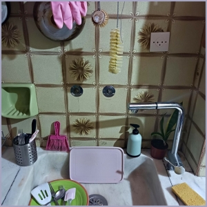 Everything but the kitchen sink *-DRAMA