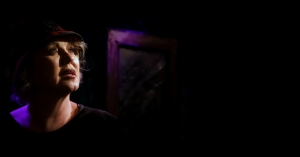 "&Zeta;&Eta;&Nu;&Omicron;&Beta;&Iota;&Alpha; &Eta; &Theta;&Epsilon;&Alpha;&Tau;&Rho;&Iota;&Nu;&Alpha;" &tau;&eta;&sigmaf; &Alpha;&Nu;&Tau;&Alpha;&Sigma; &Chi;&Rho;&Iota;&Sigma;&Tau;&Iota;&Delta;&Omicron;&Upsilon;, &sigma;&tau;&omicron; Studio &Kappa;&upsilon;&psi;έ&lambda;&eta;&sigmaf;