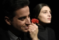&Sigma;&upsilon;&nu;έ&nu;&tau;&epsilon;&upsilon;&xi;&eta; &tau;&omicron;&upsilon; &Sigma;&omega;&tau;ή&rho;&eta; &Tau;&alpha;&sigma;&omicron;ύ&lambda;&alpha; &kappa;&alpha;&iota; &tau;&eta;&sigmaf; &Sigma;&tau;&alpha;&upsilon;&rho;&iota;ά&nu;&alpha;&sigmaf; &Kappa;&alpha;&delta;ή, &sigma;&tau;&omicron; &theta;&epsilon;&alpha;&tau;&rho;&omicron;.gr &mu;&epsilon; &alpha;&phi;&omicron;&rho;&mu;ή &tau;&eta;&nu; &pi;&alpha;&rho;ά&sigma;&tau;&alpha;&sigma;&eta; &laquo;&Nu;&Iota;&Kappa;&Omicron;&Sigma; &Mu;&Pi;&Epsilon;&Lambda;&Omicron;&Gamma;&Iota;&Alpha;&Nu;&Nu;&Eta;&Sigma;: &Sigma;&Tau;&Omicron; &Mu;&Pi;&Omicron;Ϊ &Tau;&Omega;&Nu; &Omicron;&Nu;&Epsilon;&Iota;&Rho;&Omega;&Nu;&raquo; - &sigma;&tau;&omicron; &theta;έ&alpha;&tau;&rho;&omicron; 2510.